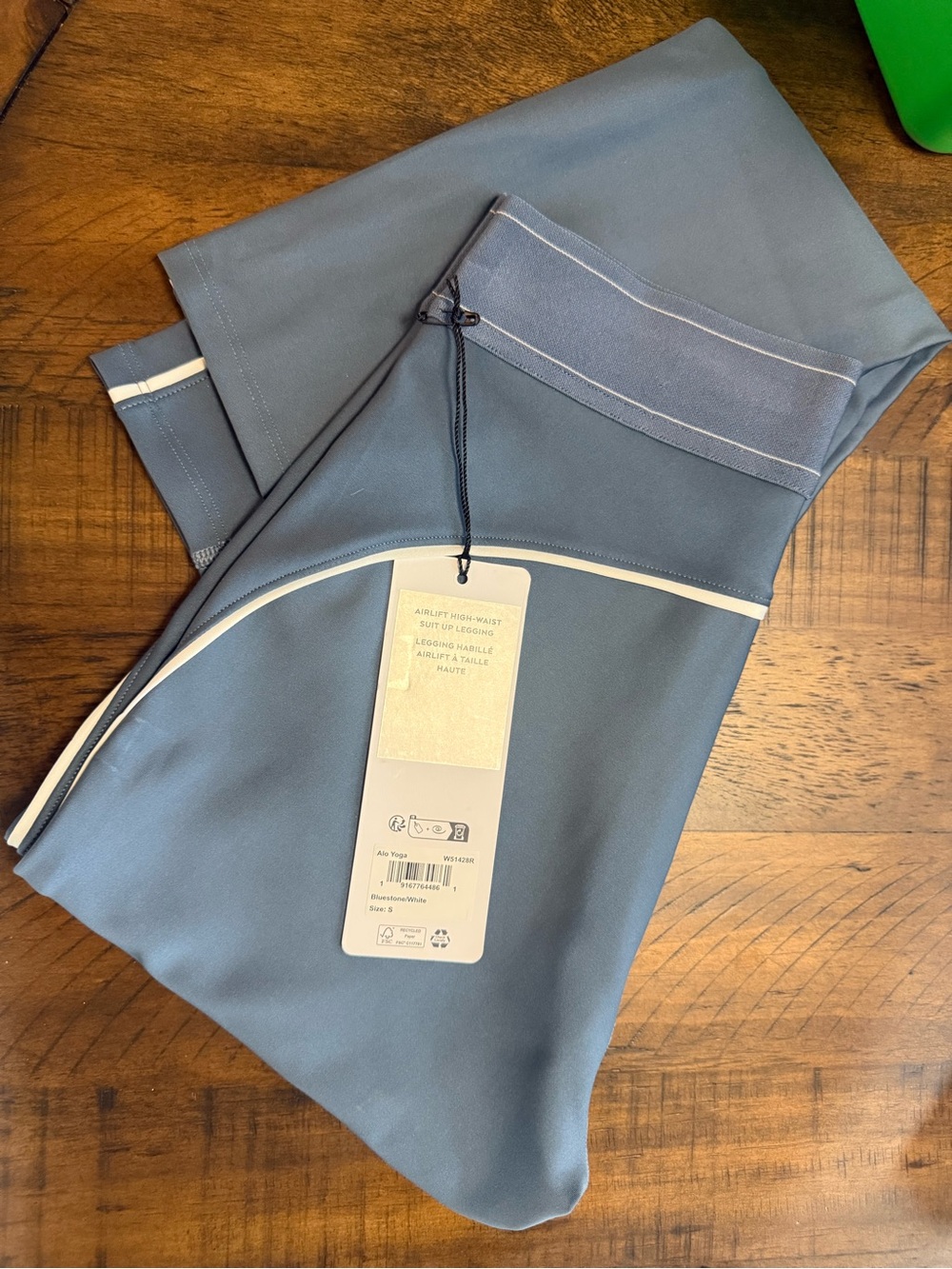 ALO Yoga Airlift High-waist Suit Up leggings in Bluestone- NWT